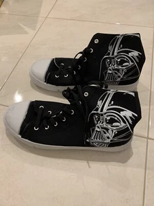 STAR WARS DARTH VADER PRINT Hightop Sneakers Unisex Adult MEN Shoes Size 9 NEW - Picture 1 of 2