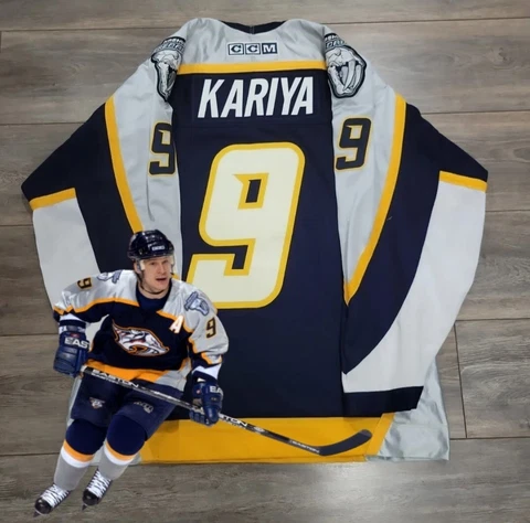 VINTAGE AUTHENTIC PAUL KARIYA PREDATORS HOCKEY JERSEY LARGE CCM KOHO 25x29 Cover