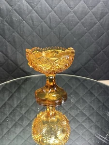 Kemple Honey Amber Vintage Pedestal Compote Sawtooth Candy Dish - Picture 1 of 7