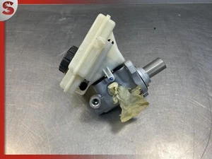 2011-2015 Mini Cooper Countryman Brake Master Cylinder 34336772413 OEM - Picture 1 of 7