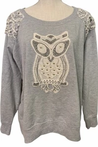 Cato Women’s Sweatshirt Gray Owl Fall Fashion Battenberg Lace Size XL Christmas - Picture 1 of 11