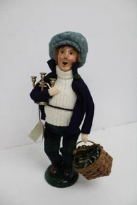 1998 Byers' Choice Ltd Die Carolers Kerzenständer Maker Mann mit Korb - Bild 1 von 8