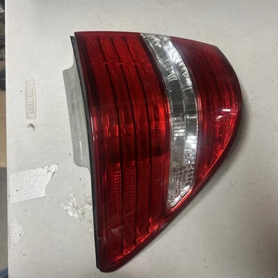 LEXUS LS LS430 2004 2005 2006 LADO DERECHO EXTERIOR LED LÁMPARA DE LUZ TRASERA EE. UU. OEM Foto 1 de 4