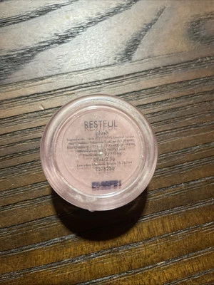 Everyday Minerals Shade  “Restful” Blush Loose Powder .09oz (2.5g) Foto 1 de 3