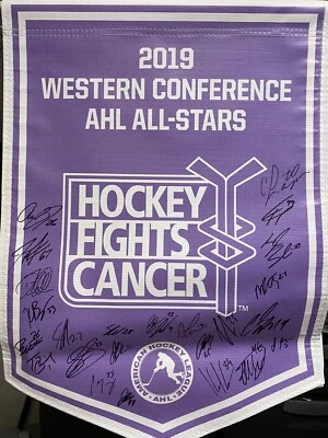 Banner All Star 2019 firmado por el equipo autografiado HFC Cancer AHL Foto 1 de 4