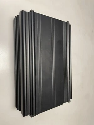 Amplificador/amplificador de radio Audi TT 1.8t Quattro Bose 2000-06 8N8035223 Foto 1 de 4