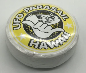 UFO PARASAIL Hawaii Maui Kona Isla Grande Camiseta Blanca Nueva Sellada - Imagen 1 de 4