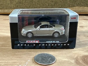 Real-X 1:72 Lexus SC 430 1/72 - Picture 1 of 5