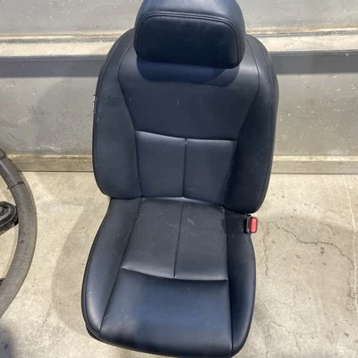 2017 - 2020 INFINITI Q50 ASSENTO DIANTEIRO DIREITO DO PASSAGEIRO LATERAL COURO COMPLETO FABRICANTE DE EQUIPAMENTO ORIGINAL - Imagem 1 de 4