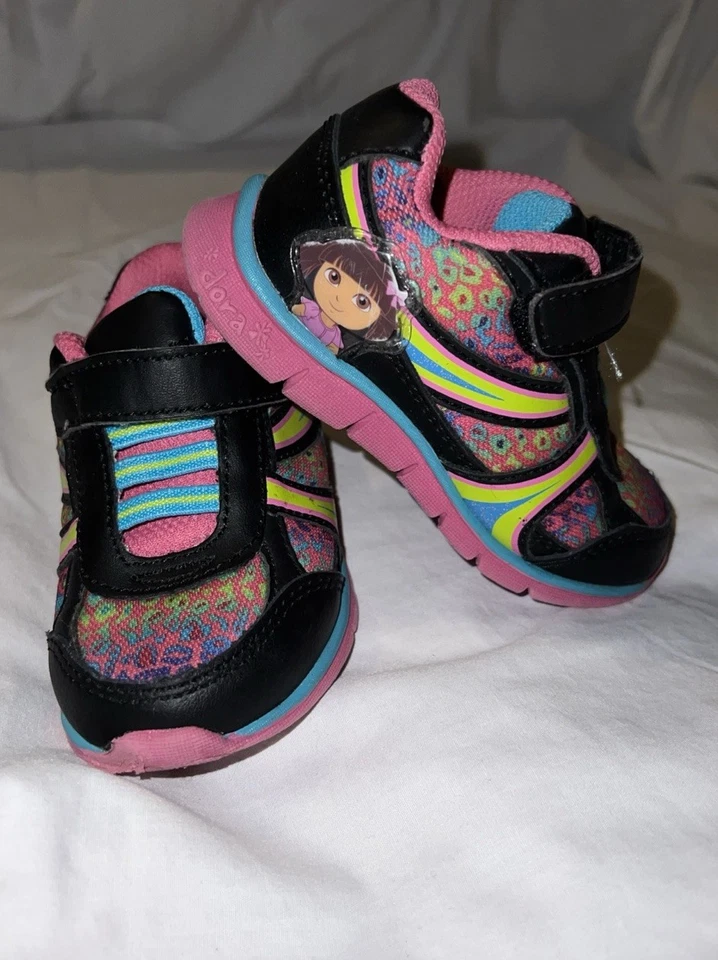 Zapatos Dora The Explorer para niños pequeños talla 5,5 gancho y bucle 2014 Viacom Cheetah rosa Foto 1 de 4