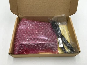 New Open Box AP9640 APC Schneider Electric UPS Network Management Adapter - Afbeelding 1 van 5