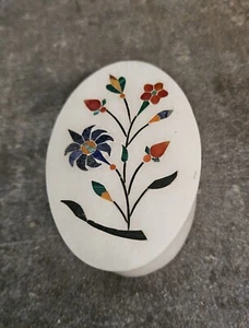 Caja baratija mármol blanco con flores pintadas a mano - Imagen 1 de 7