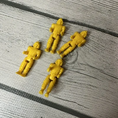 Multimac Space Mini Figura Space Driver Piloto Amarillo Lote De 4 Figuras De Colección Foto 1 de 4