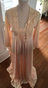 Vintage Gilead 70s Sexy Coral Nightgown & Robe Set Women’s Size 32 Small - Picture 1 of 20