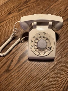 Vintage Bell System Western Electric Cream Color Desk Rotary Phone - Zdjęcie 1 z 5