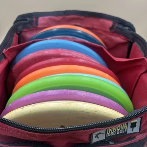 Innova Disc Golfbag mit 17 gemischten Discs - Drivers, Mitteltöner, Putter - Bild 1 von 7