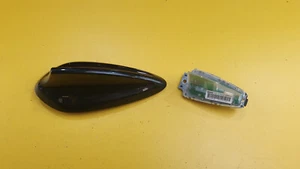 BMW 3 F30 SALOON PRE LCI 320D 318i 11-15 AERIAL ROOF SHARK FIN ANTENNA BLACK 475 - Picture 1 of 6