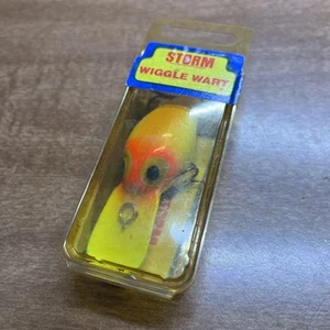 VINTAGE STORM PRE RAPALA WACKELWARZE V36 SOLIDE CHARTREUSE, NEU IM KARTON 3/8 Unze - Bild 1 von 7
