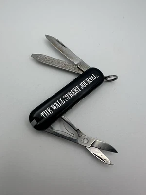 Canivete Swiss Army Victorinox Wallstreet Journal 58mm clássico SD preto - Imagem 1 de 4