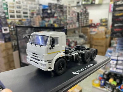 SSM Kamaz Models Kama3-44108 6X4 Prime Mover Military Trailer Truck Model 1:43  - Image 1 of 4