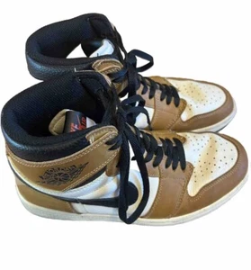 Size 8.5 Jordan 1 Retro High OG Rookie of the Year 2018 Brown White Leather - Picture 1 of 7