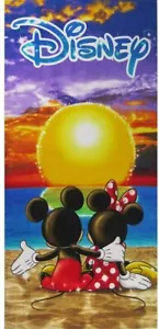 Toalla de baño de playa Disney Mickey Mouse y Minnie Mouse Sunset 28"x58" - Imagen 1 de 1