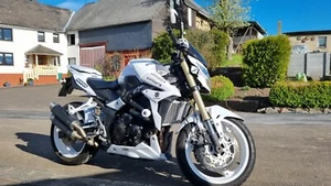Suzuki GSR 750ABS/1.Hand/Sehr guter Zustand/Garagenfahrzeug/Drossel für A2 dabei - Bild 1 von 13
