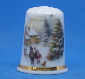 Birchcroft Porzellan Fingerhut -- Weihnachten im Schnee - mit gratis Geschenkbox - Bild 1 von 3
