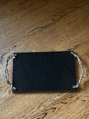 Bandeja para servir tabla de queso de mármol negro para glicinia Michael Aram Vine 15"x 7 3/4"" Foto 1 de 4