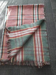 Tartan Pink and Green Pure Wool Blanket With Tassel for double bed - Picture 1 of 12