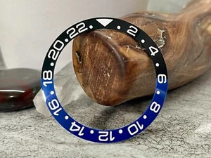 Inserto de bisel inclinado GMT cerámica negro/azul "Batman" para Seiko SKX SRPD-US vendedor - Imagen 1 de 1