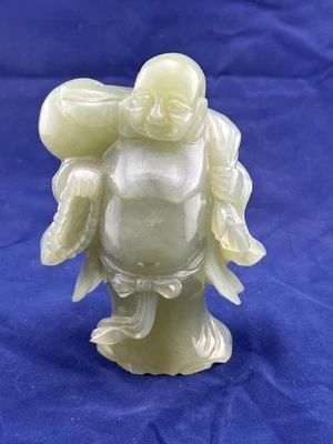 中国复古天然绿玉笑快乐佛像雕塑 — 第 1/4 张图片