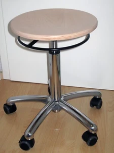 Holz Rollhocker Drehhocker Arbeitsstuhl Therapiehocker Praxishocker chrom rund - Bild 1 von 1