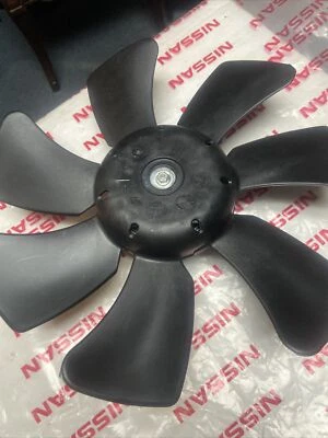 Nissan Frontier 2005-19 "solo ventilador y motor" para 92120-ZL00A OEM NUEVO Foto 1 de 2