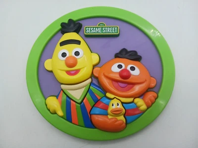 2000 Mattel Sesame Street Plastic 3D Puzzle COMPLETE Burt & Ernie Rubber Ducky - Image 1 of 4