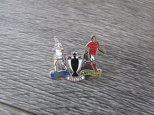 Leeds United v Nottingham Forest 2022 - 2023 Season 2022 - 23 Football Badge - Picture 1 of 5