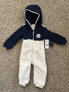 NUOVA tuta con cappuccio in pile Reebok taglia 24 MESI - Foto 1 di 4