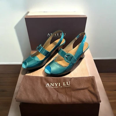 Anyi Lu Tulip Peep Toe Sling Back Heels Patent Leather Peacock Blue Sz 40 US 9 - Image 1 of 4