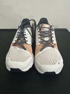 On Cloud Cloudstratus Swiss Engineering Schuhe – Damengröße 7,5 – weiß 29.99771 - Bild 1 von 17