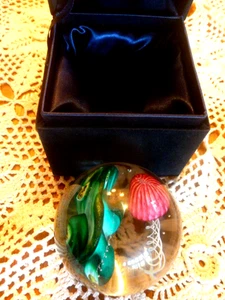Glass Eye Studio, Sold Out ", Phantom of the Sea GES 06" Briefbeschwerer aus mundgeblasenem Glas - Bild 1 von 7