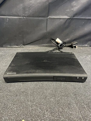 Reproductor de Blu-ray inteligente Samsung BD-J5500 1080p Full HD - defectuoso sin unidad de alimentación solamente Foto 1 de 4