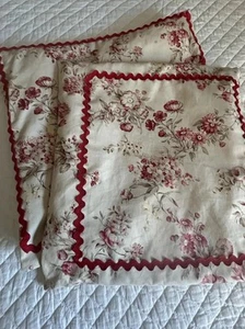 Custom Covington Pillows Covers Red Floral French Country Ric Rac Set of 2 18x18 - Picture 1 of 15
