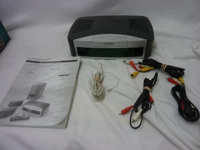 BOSE 3-2-1 II DVD PLAYER MEDIA CENTER SERIES II CONSOLE ONLY UN-TESTED + CABLES - Image 1 of 4