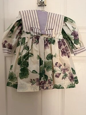 Conjunto de vestido vintage de encaje floral para bebé niña con ropa interior pantalones, medias y sombrero Foto 1 de 4