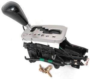 2003 2004 2005 Toyota 4Runner 4.0L (3D Only) Automatic Gear Shifter Selector O40 - Picture 1 of 22