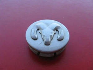 DODGE GRAND CARAVAN STRATUS MAGNUM 1 WHEEL RIM HUB CAP HUBCAP CENTER COVER #8047 - Picture 1 of 2