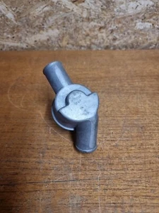 Fiat 124 1.2 Saloon And Estate 1973-75 Thermostat by Wahler - Picture 1 of 5