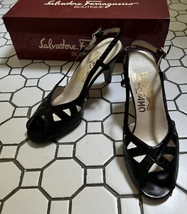Vintage Salvatore Ferragamo Italian Snake Skin Leather Black Slingback Heels 5.5 - Picture 1 of 7