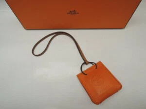 Auténtico saco HERMES naranja - Feu Gold Agneau Milo Vor Swift. Dije bolso D usado - Imagen 1 de 5
