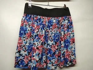 21 Girls Size Small Skirt Short Floral 049 - Picture 1 of 3